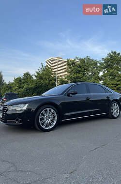Седан Audi A8 2013 в Києві