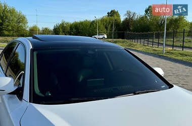 Седан Audi A8 2013 в 
