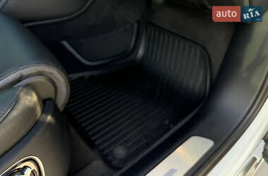 Седан Audi A8 2013 в 