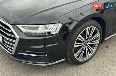 Седан Audi A8 2021 в 