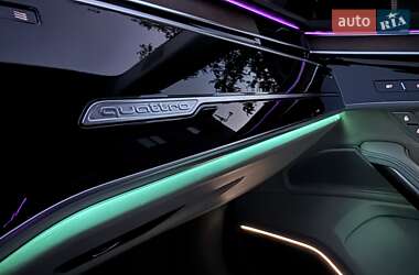 Седан Audi A8 2019 в 