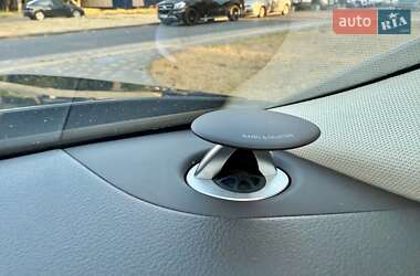 Седан Audi A8 2010 в 