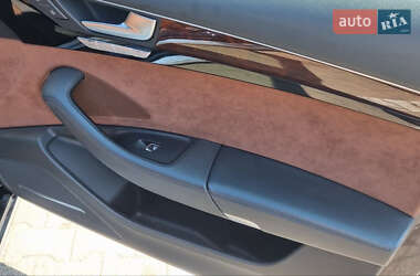 Седан Audi A8 2014 в 