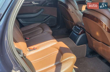 Седан Audi A8 2014 в 