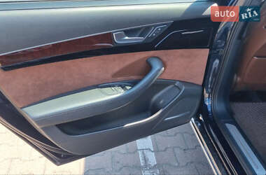 Седан Audi A8 2014 в 