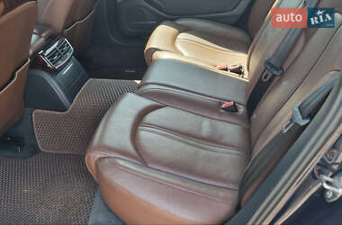 Седан Audi A8 2014 в 