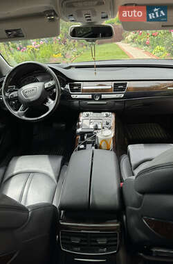 Седан Audi A8 2014 в 
