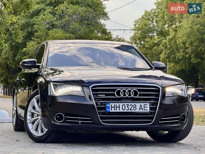 Седан Audi A8 2011 в Одессе