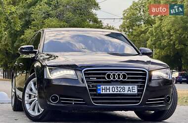 Седан Audi A8 2011 в 