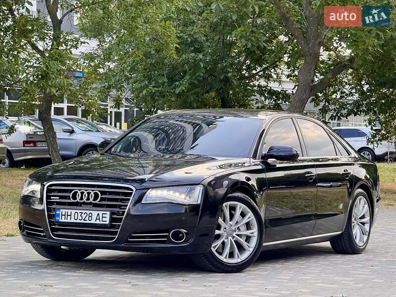 Седан Audi A8 2011 в Одессе