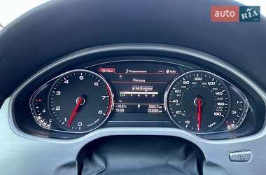 Седан Audi A8 2012 в 