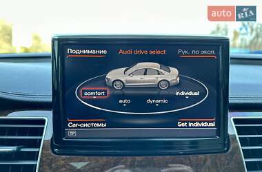 Седан Audi A8 2012 в 