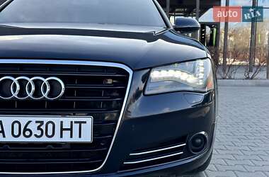 Седан Audi A8 2012 в 