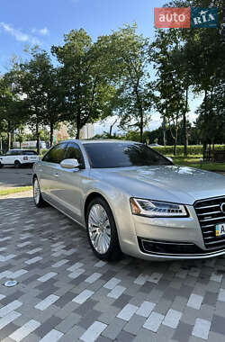Седан Audi A8 2014 в Киеве