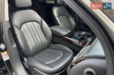 Седан Audi A8 2017 в 