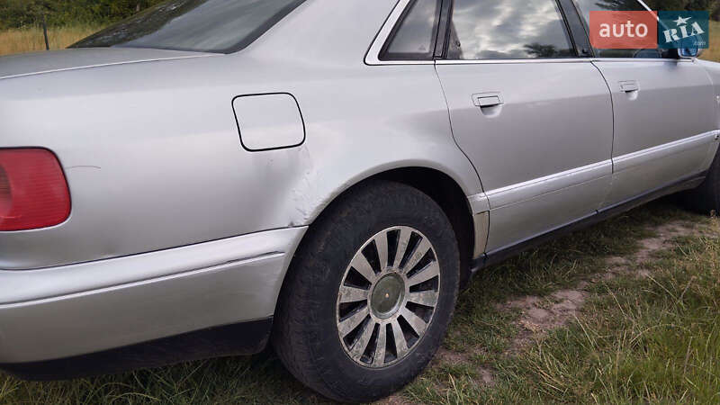 Седан Audi A8 1995 в Хороле фото 8 Седан Audi A8 1995 в Хороле