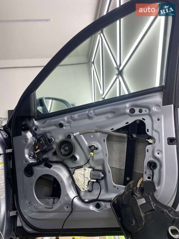 Седан Audi A8 2015 в Одессе