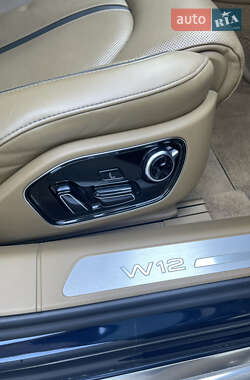 Седан Audi A8 2012 в 