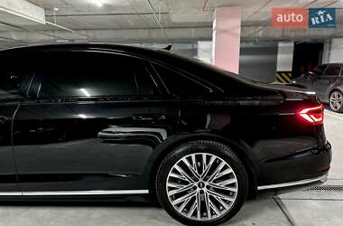Седан Audi A8 2021 в 