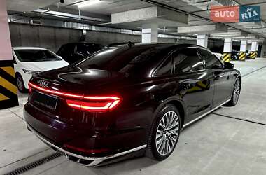 Седан Audi A8 2021 в 