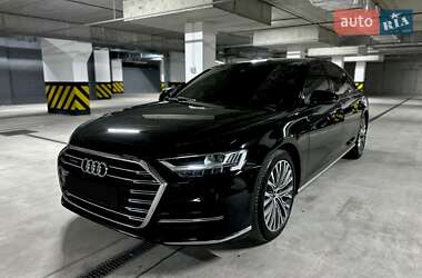 Седан Audi A8 2021 в 