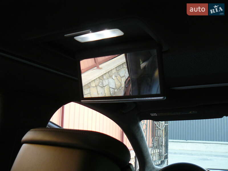Седан Audi A8 2013 в Ивано-Франковске