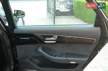 Седан Audi A8 2013 в 