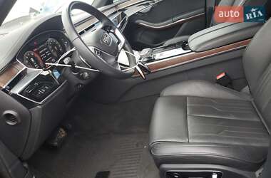 Седан Audi A8 2023 в 