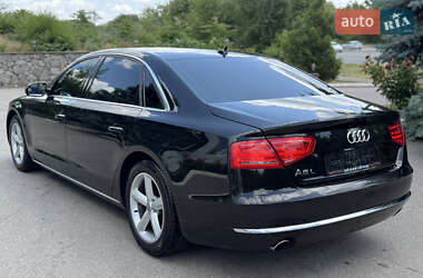 Седан Audi A8 2013 в 