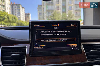 Седан Audi A8 2013 в 