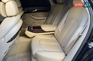 Седан Audi A8 2013 в 