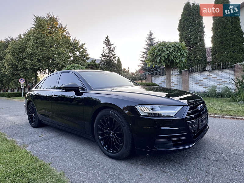 Седан Audi A8 2019 в Києві