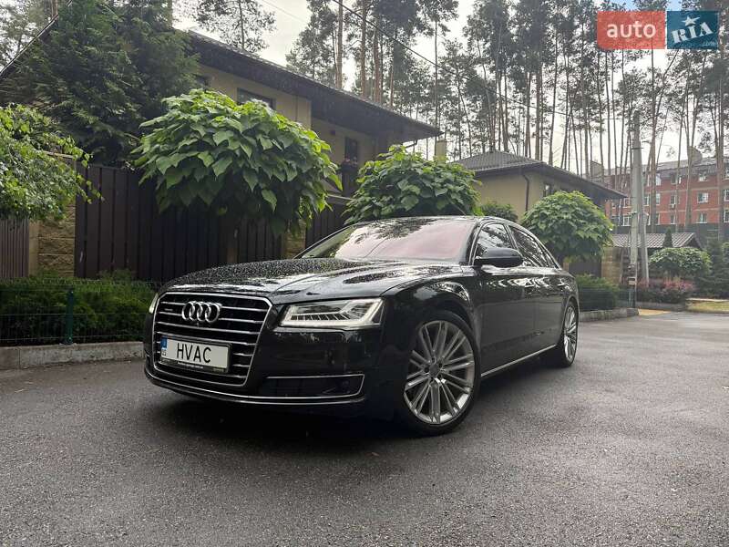 Седан Audi A8 2016 в Киеве