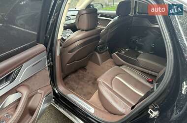 Седан Audi A8 2016 в Киеве