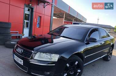 Седан Audi A8 2003 в 