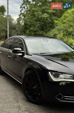 Седан Audi A8 2013 в Днепре