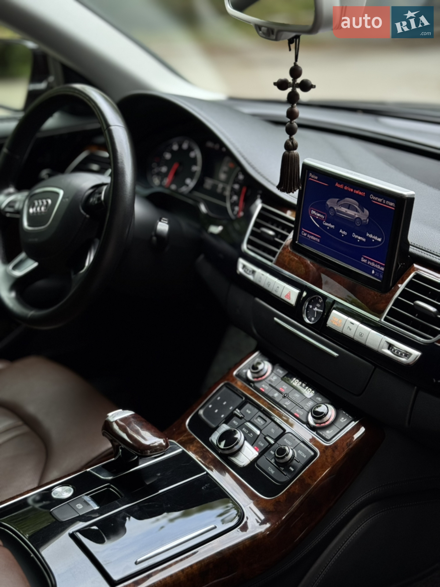2013 Audi A8 - мініатюра 21