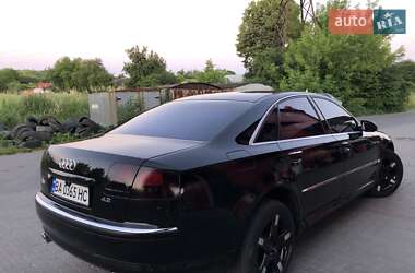 Седан Audi A8 2003 в 