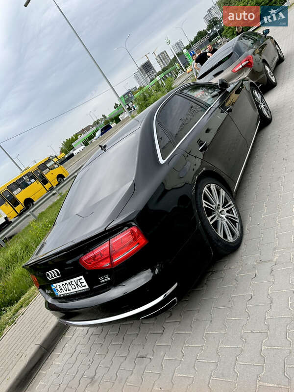 Седан Audi A8 2013 в Киеве