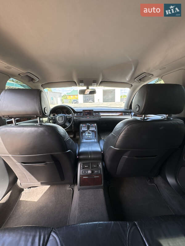 Седан Audi A8 2007 в Немирове