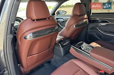 Седан Audi A8 2025 в 