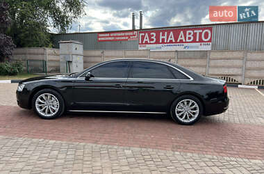 Седан Audi A8 2011 в 