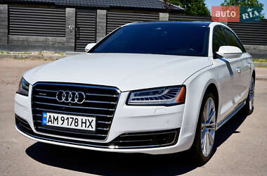Седан Audi A8 2016 в 