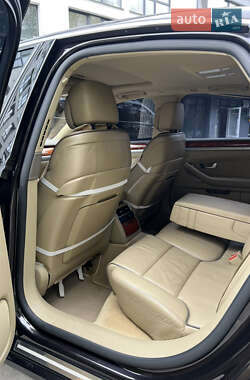 Седан Audi A8 2007 в 