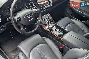 Седан Audi A8 2014 в 