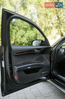 Седан Audi A8 2014 в 