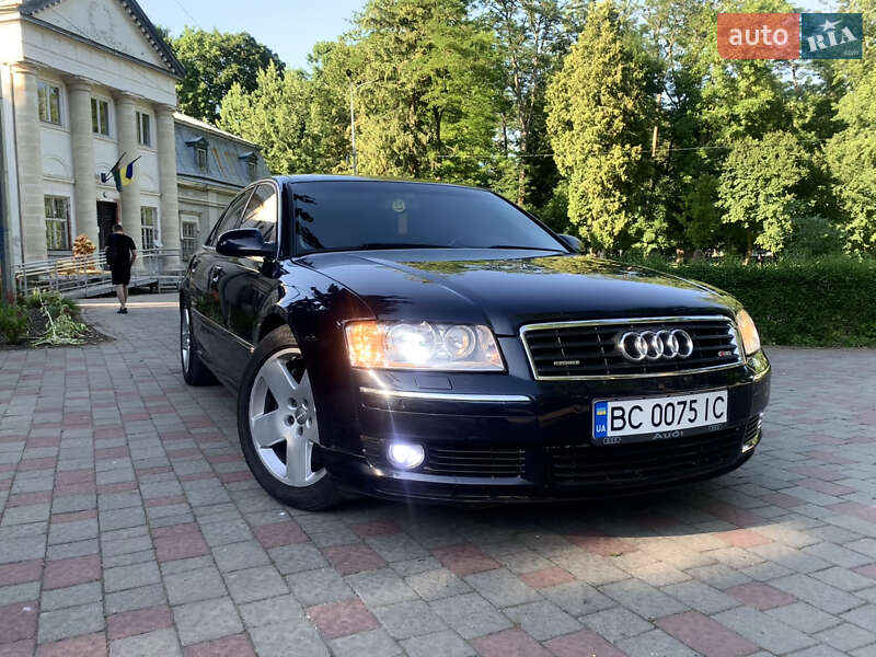 Седан Audi A8 2004 в Львове