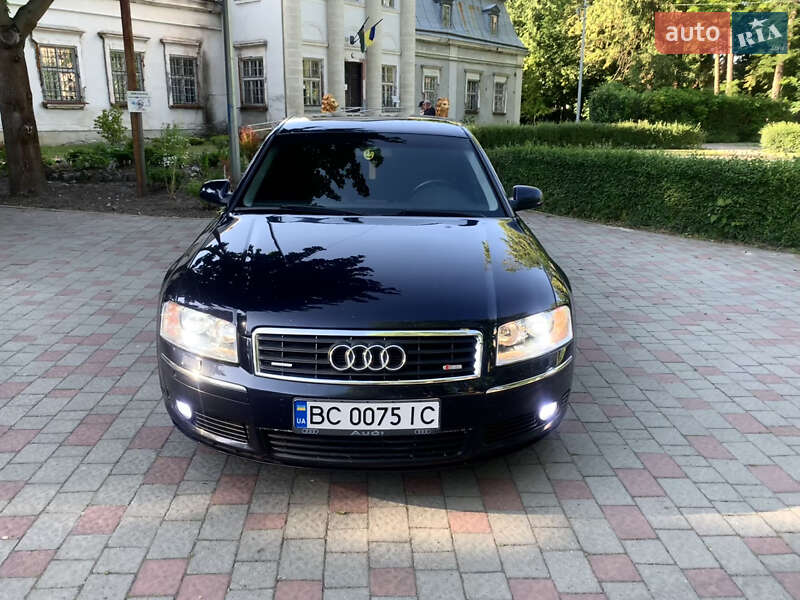 Седан Audi A8 2004 в Львове