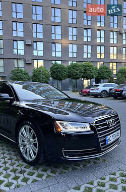Седан Audi A8 2015 в 