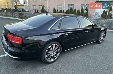 Седан Audi A8 2012 в 
